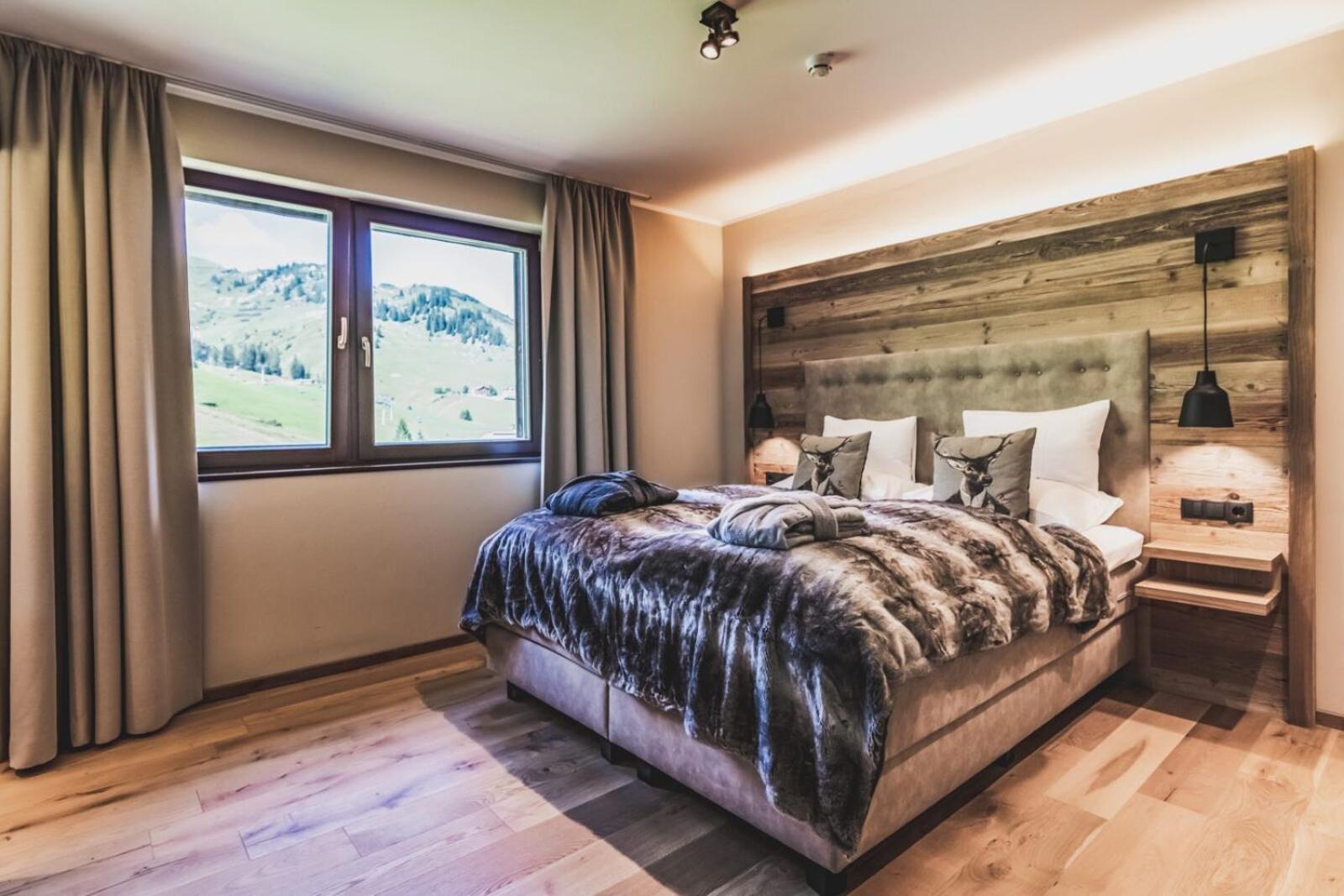 Alpenparks Hotel & Apartment Arlberg Warth Mit Pool エクステリア 写真