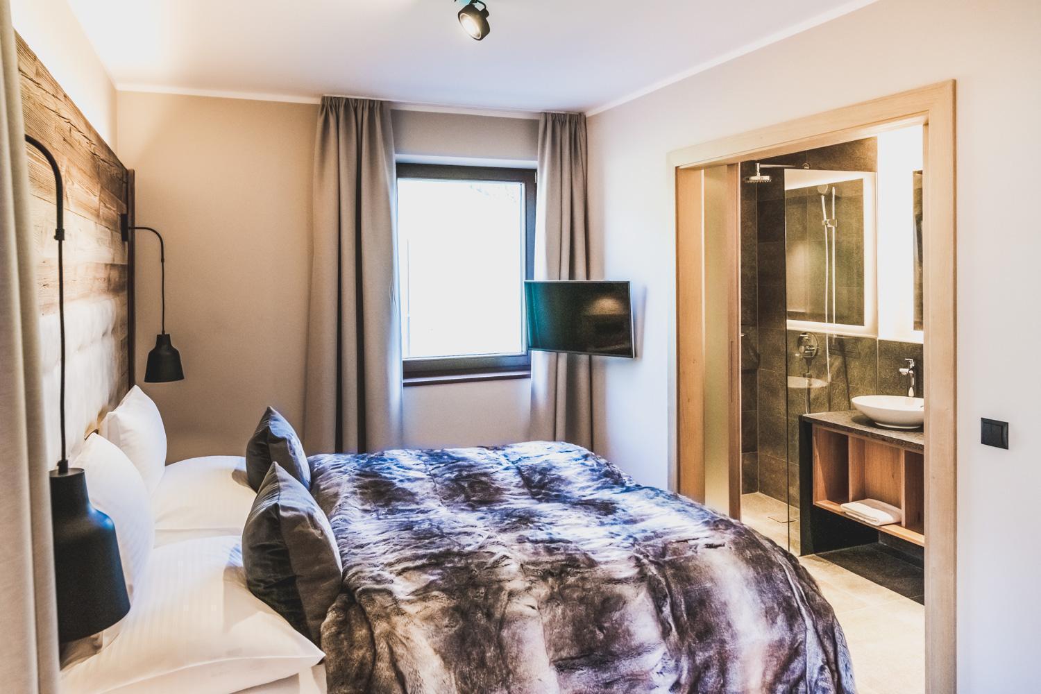 Alpenparks Hotel & Apartment Arlberg Warth Mit Pool エクステリア 写真