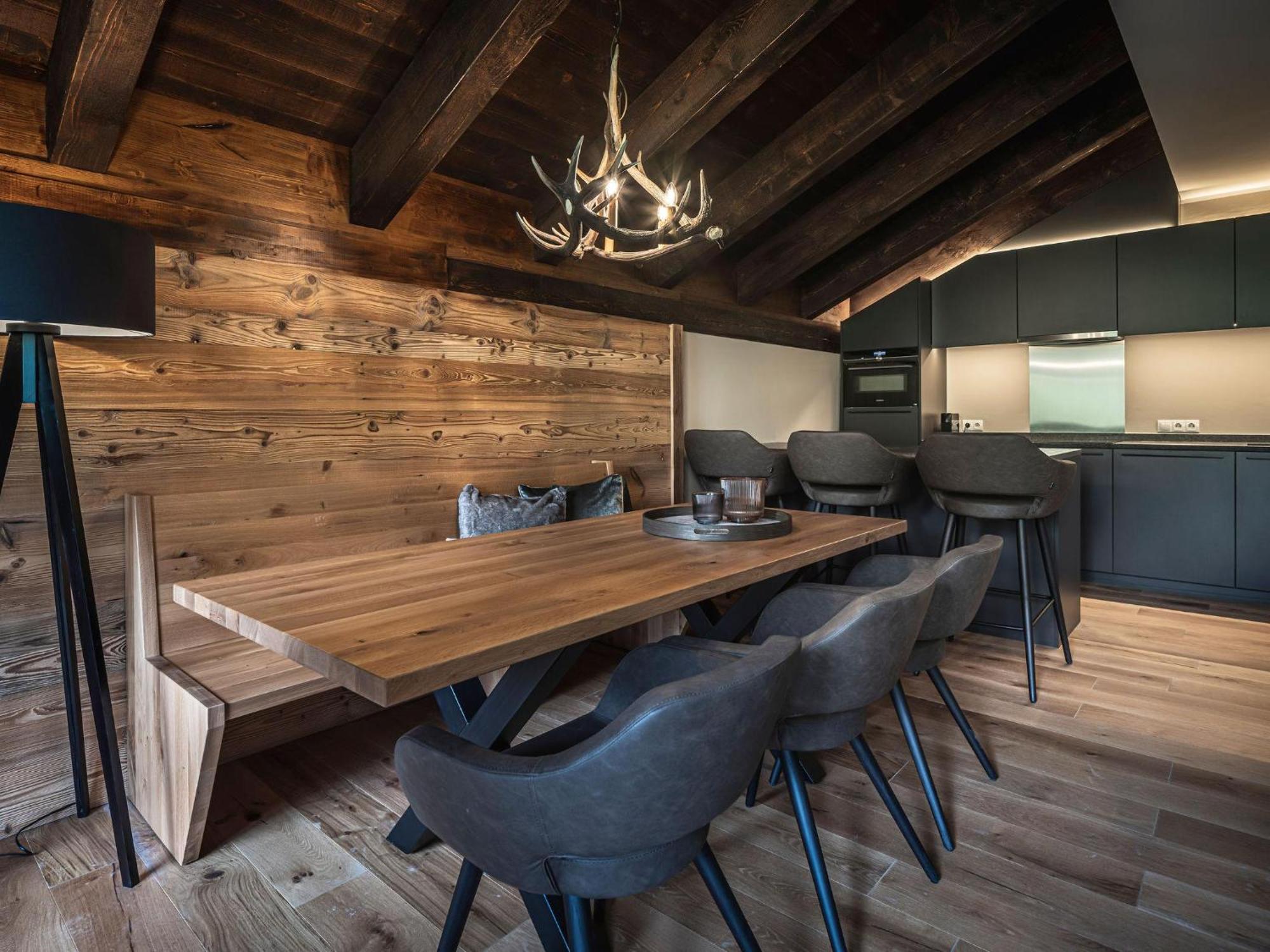 Alpenparks Hotel & Apartment Arlberg Warth Mit Pool エクステリア 写真