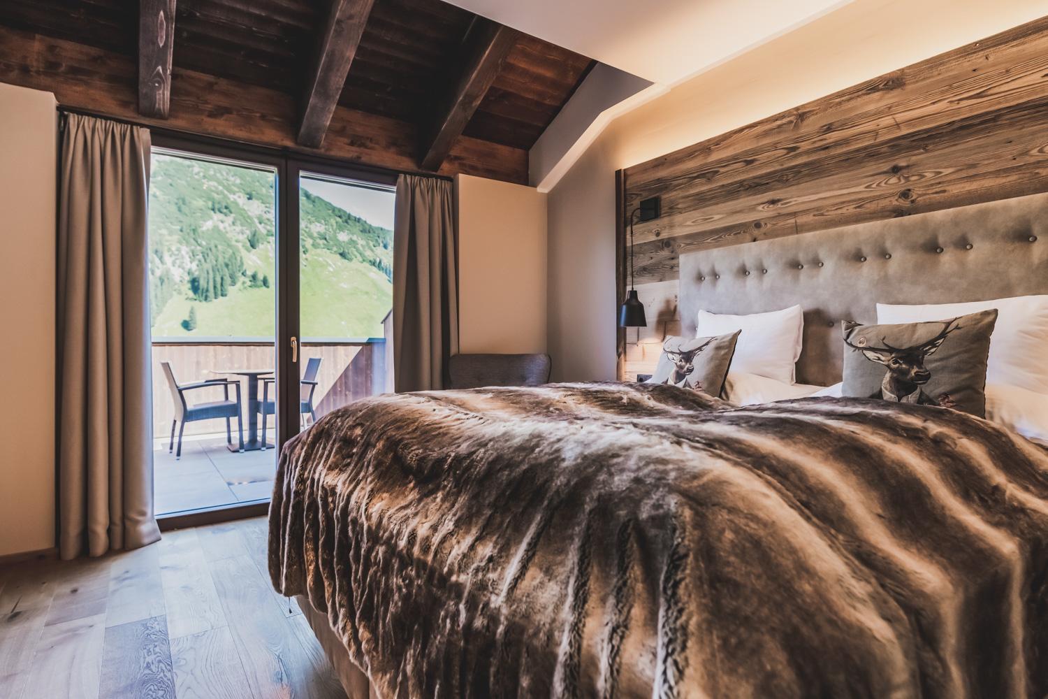 Alpenparks Hotel & Apartment Arlberg Warth Mit Pool エクステリア 写真