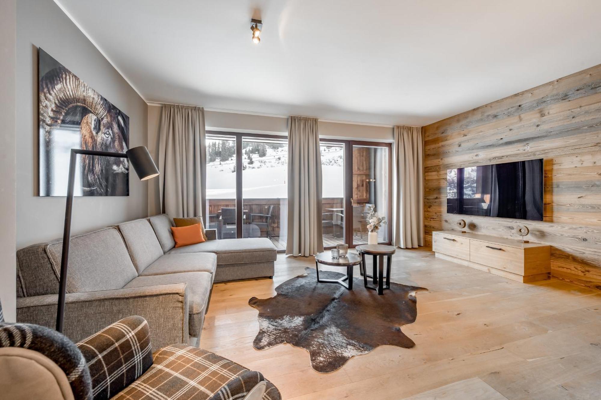 Alpenparks Hotel & Apartment Arlberg Warth Mit Pool 部屋 写真